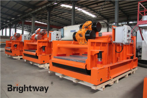 Linear motion shale shaker